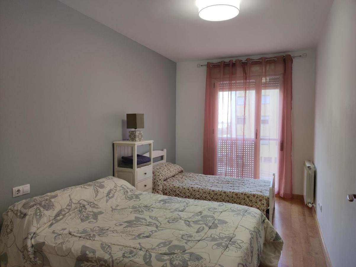 Apartamento Los Lirios Logroño Exterior foto