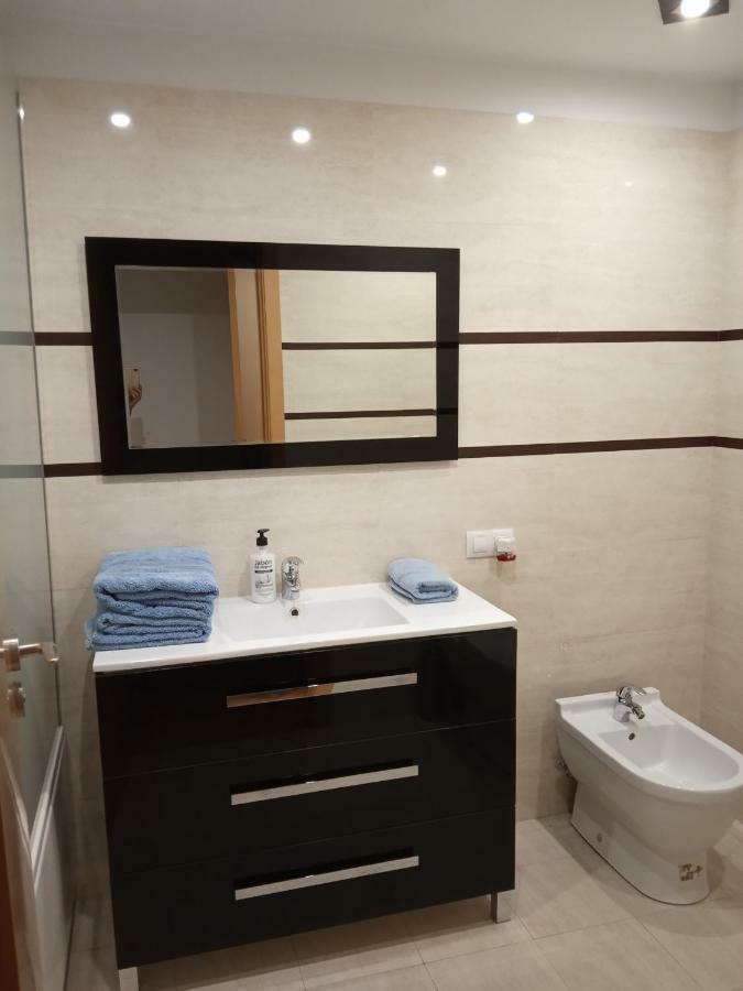 Apartamento Los Lirios Logroño Exterior foto
